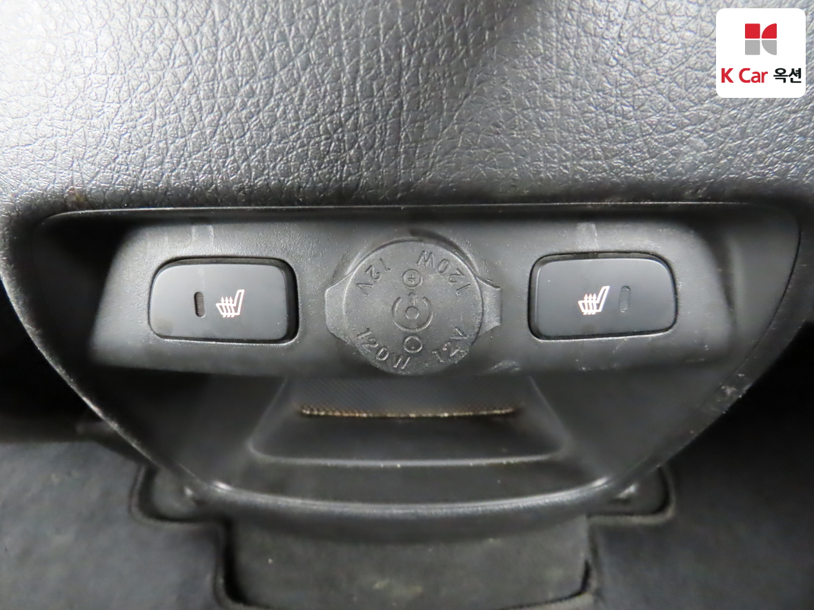 Kia Sorento 2013 - Image 26