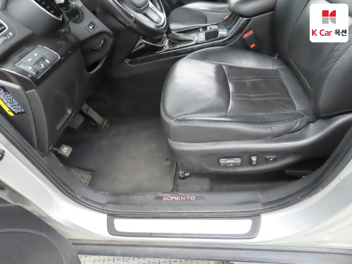 Kia Sorento 2013 - Image 18