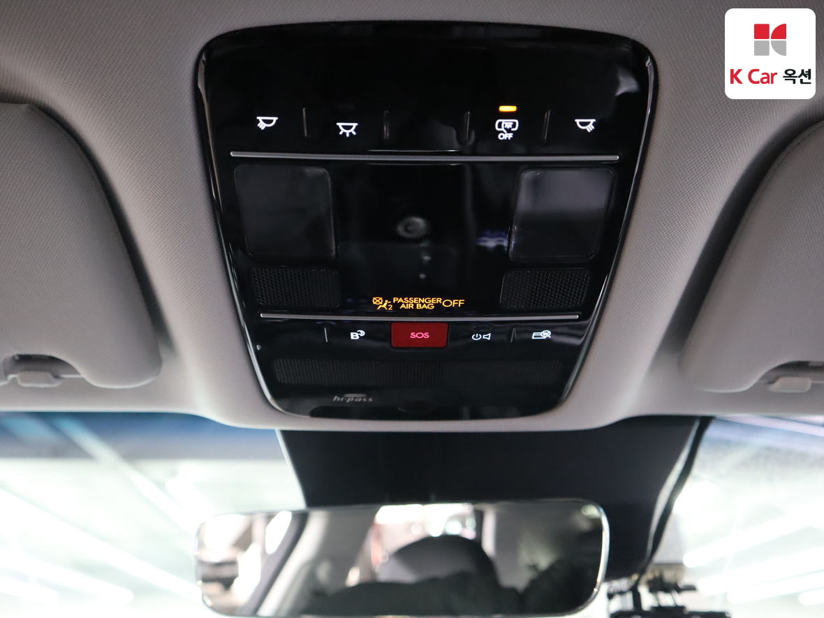 Hyundai AZERA 2023 - Image 12