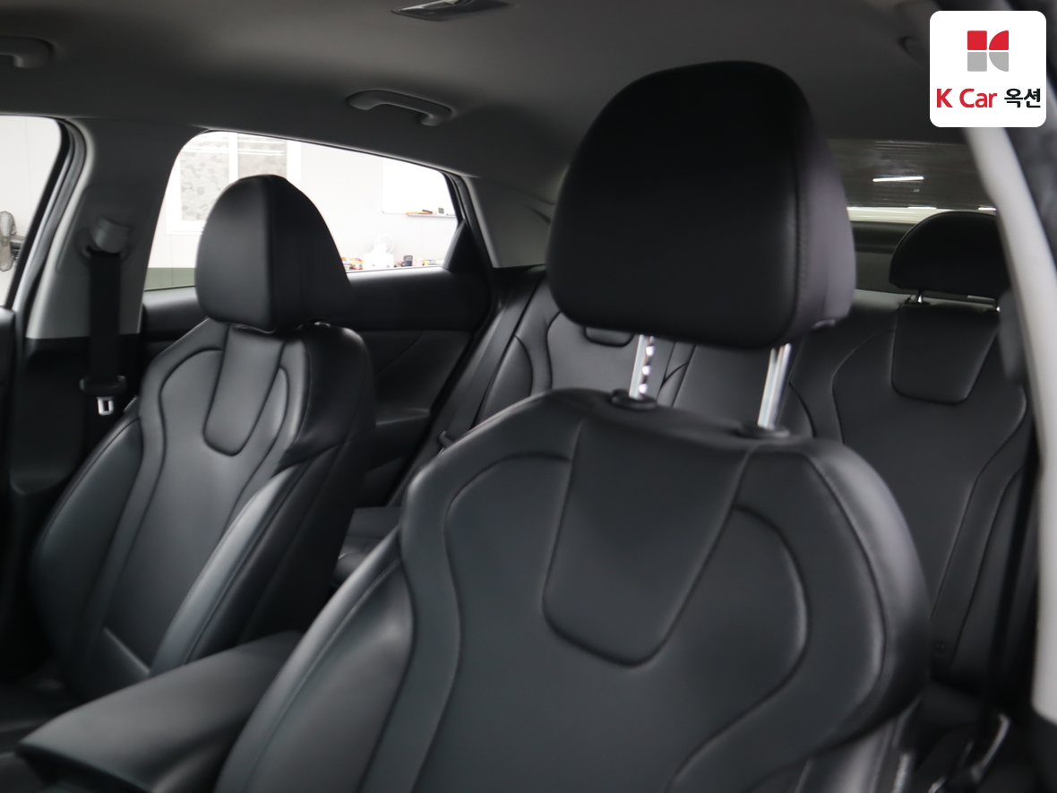 هيونداي إلانترا 2023 - صورة 19