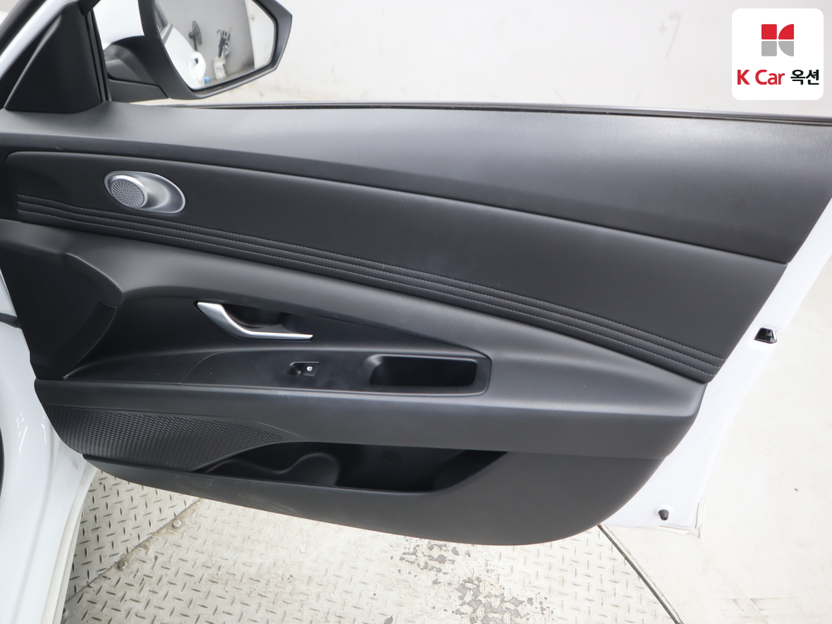 هيونداي إلانترا 2023 - صورة 27