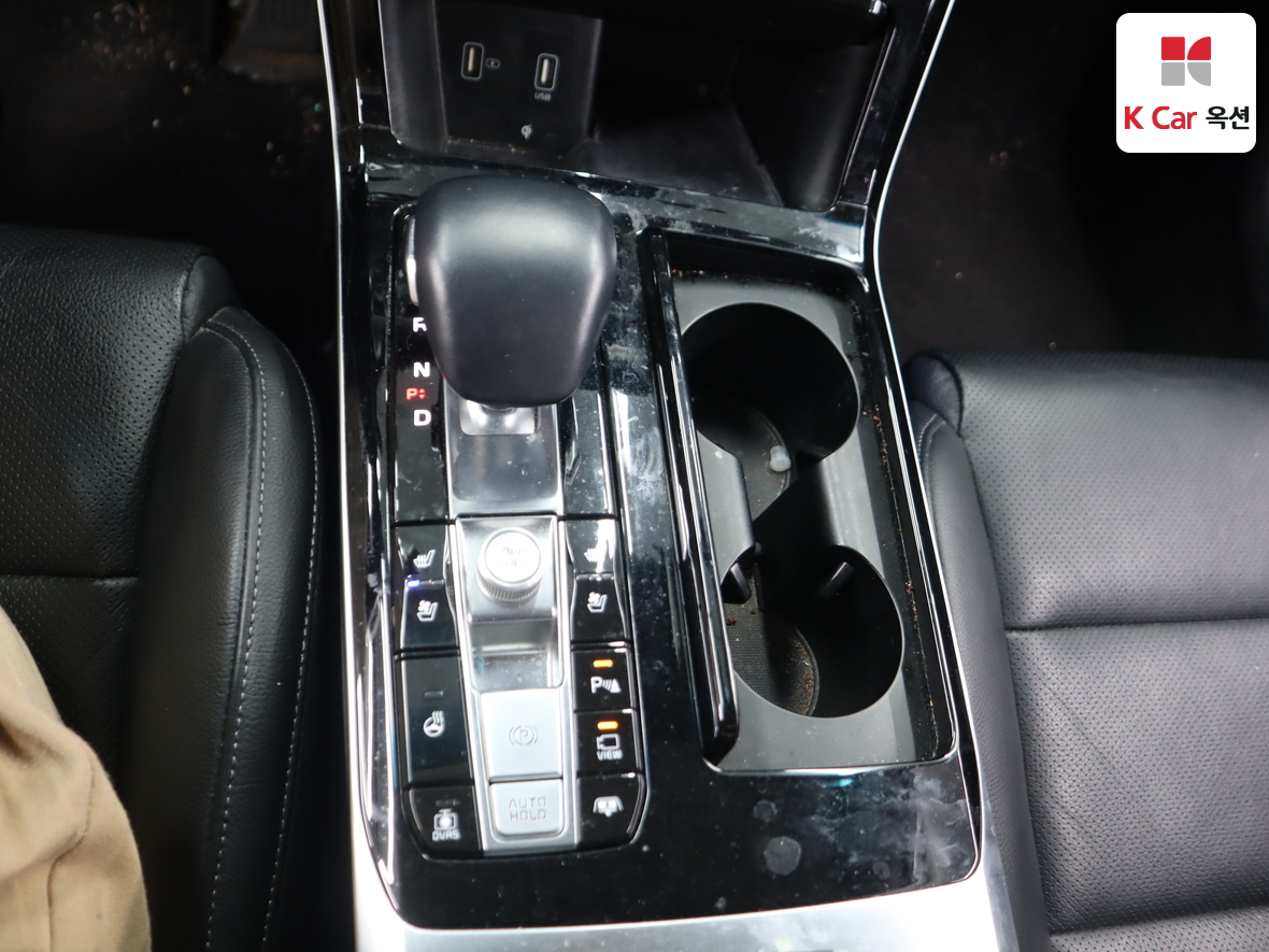 Kia K7 2021 - Image 16