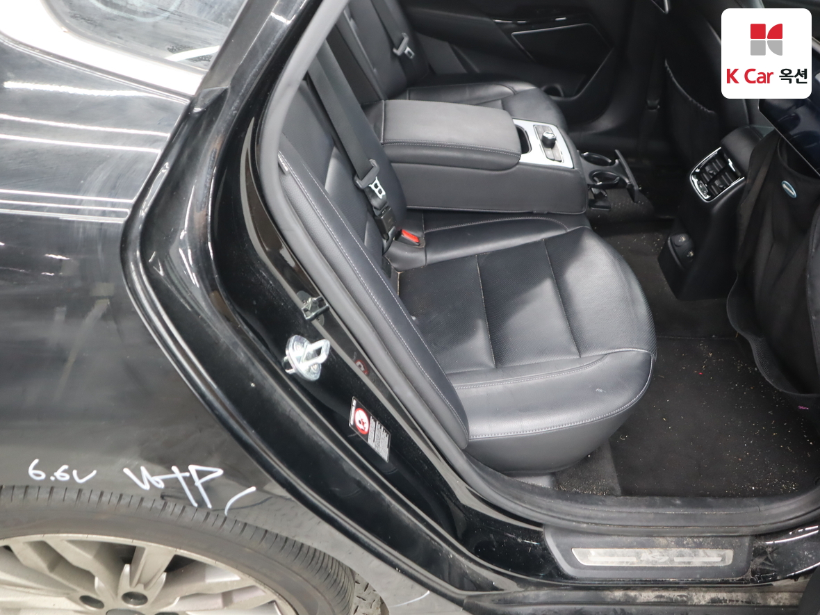 Kia K7 2021 - Image 27