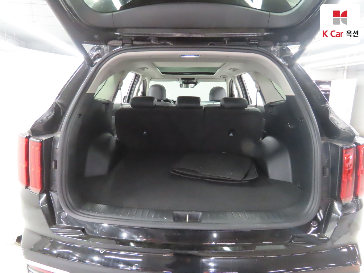 كيا سورينتو 2021 - صورة 27