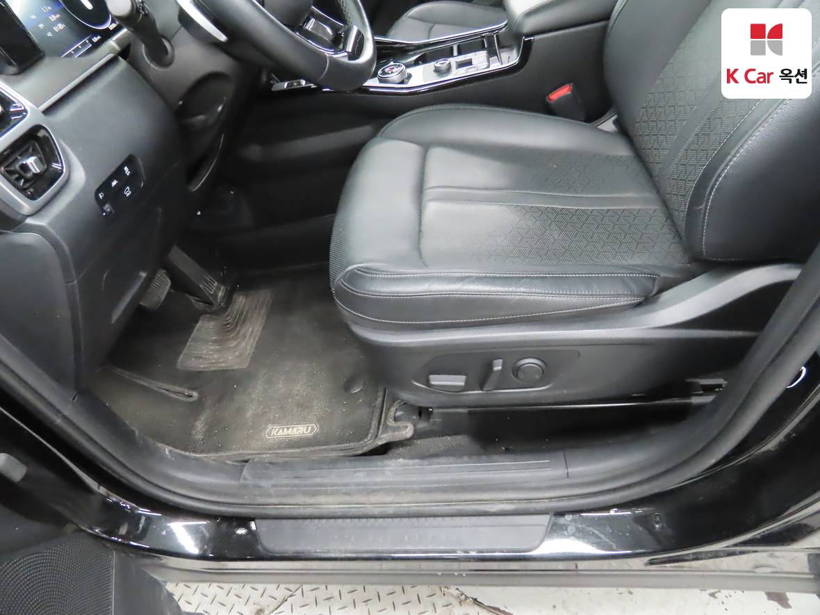 كيا سورينتو 2021 - صورة 18