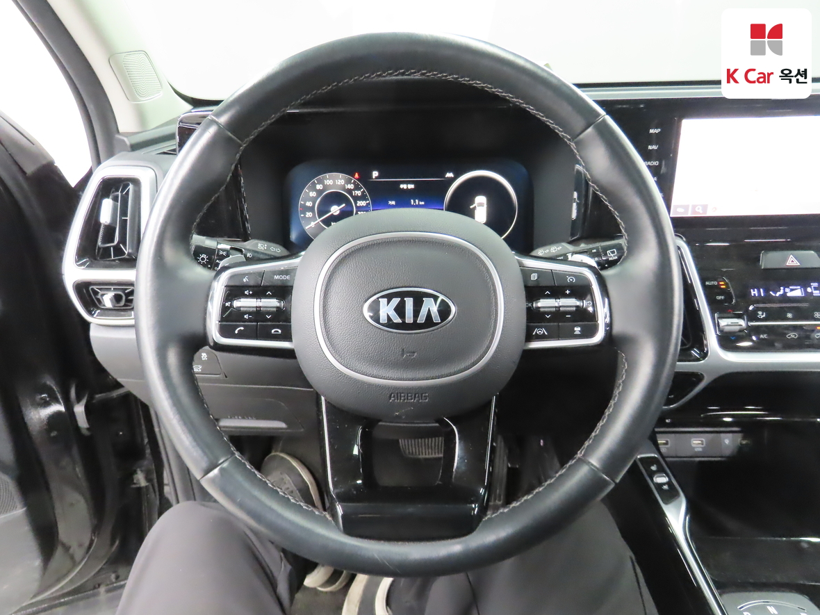 كيا سورينتو 2021 - صورة 10