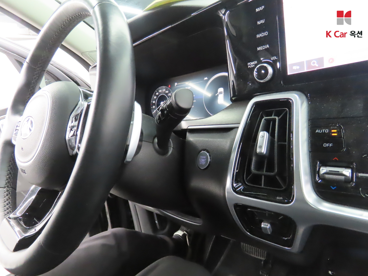 كيا سورينتو 2021 - صورة 11