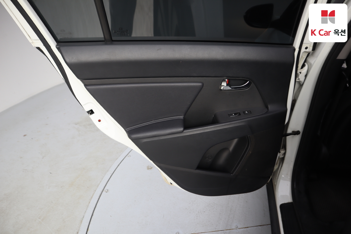 كيا سبورتاج 2013 - صورة 20