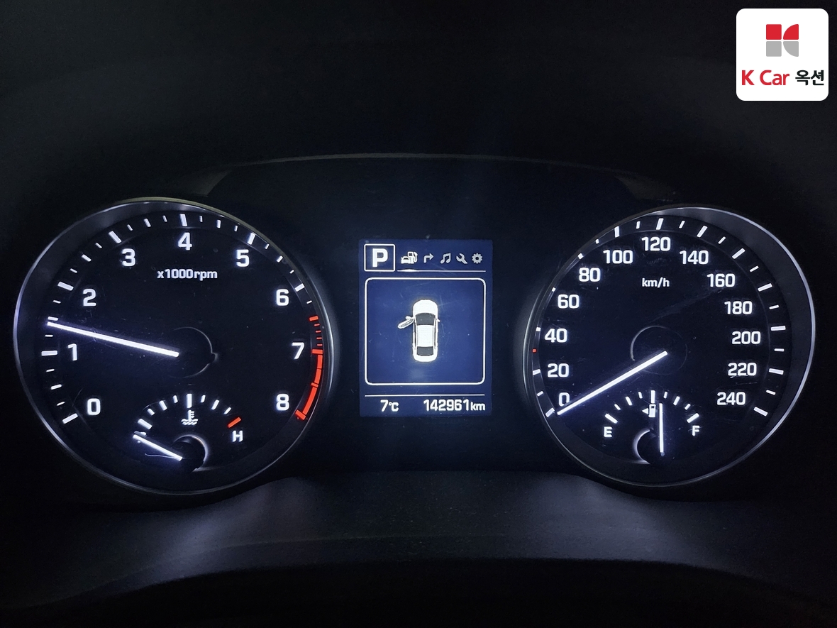 Hyundai Elantra 2016 - Image 5