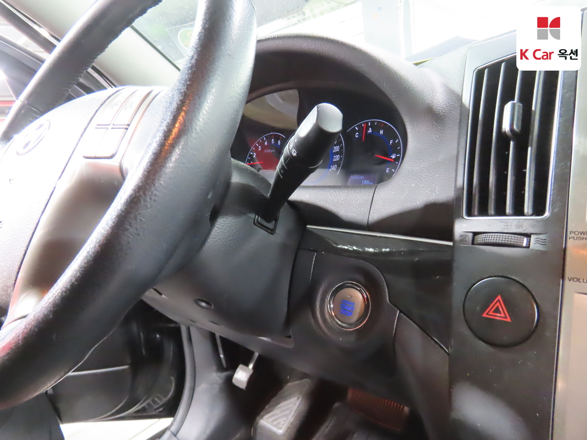 Hyundai Veracruz 2011 - Image 11