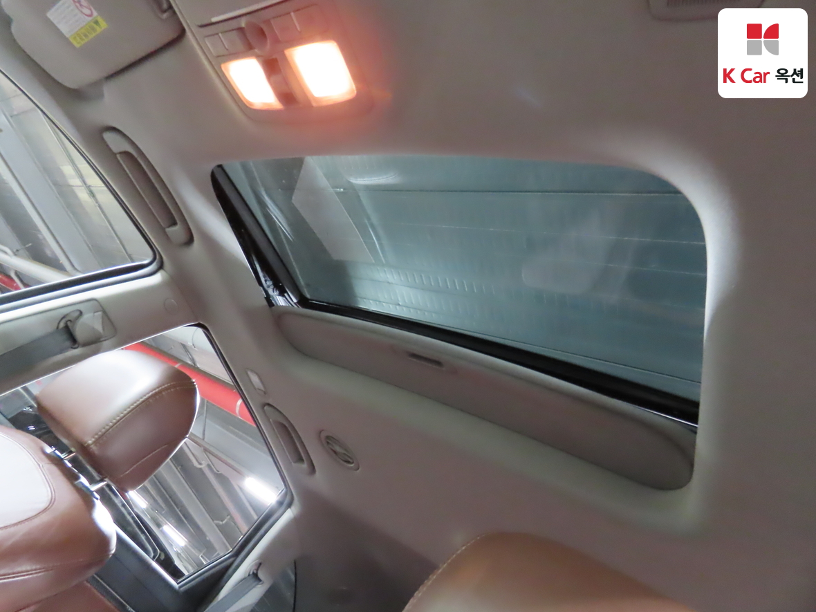 Hyundai Veracruz 2011 - Image 22