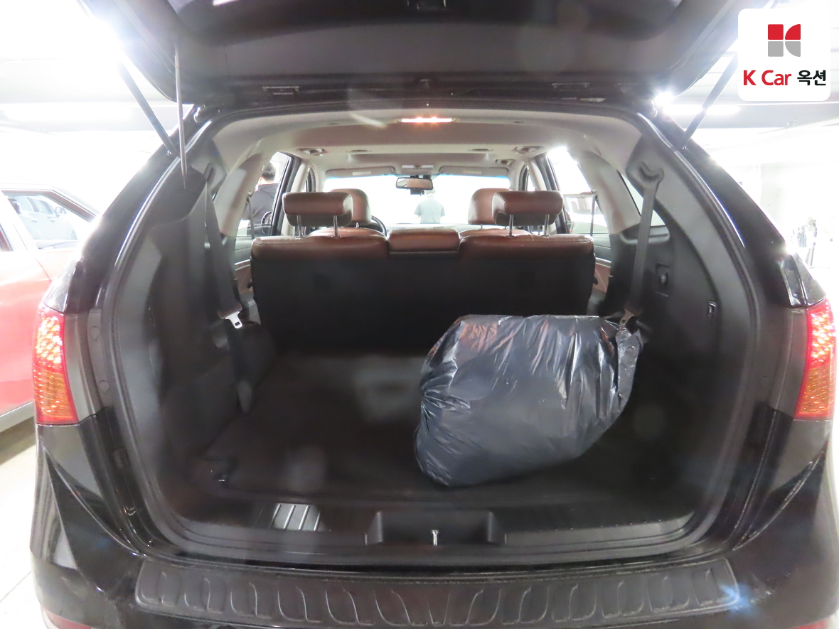 Hyundai Veracruz 2011 - Image 28