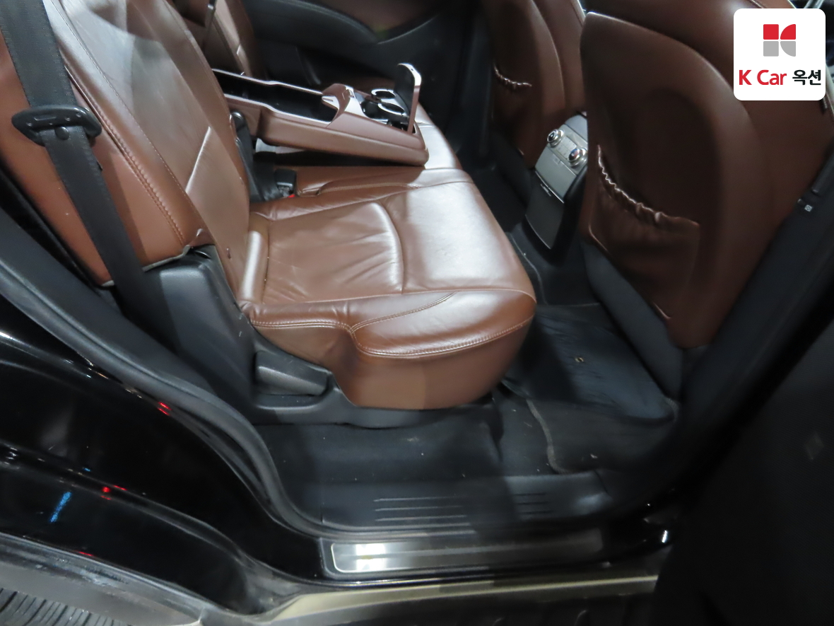 Hyundai Veracruz 2011 - Image 32