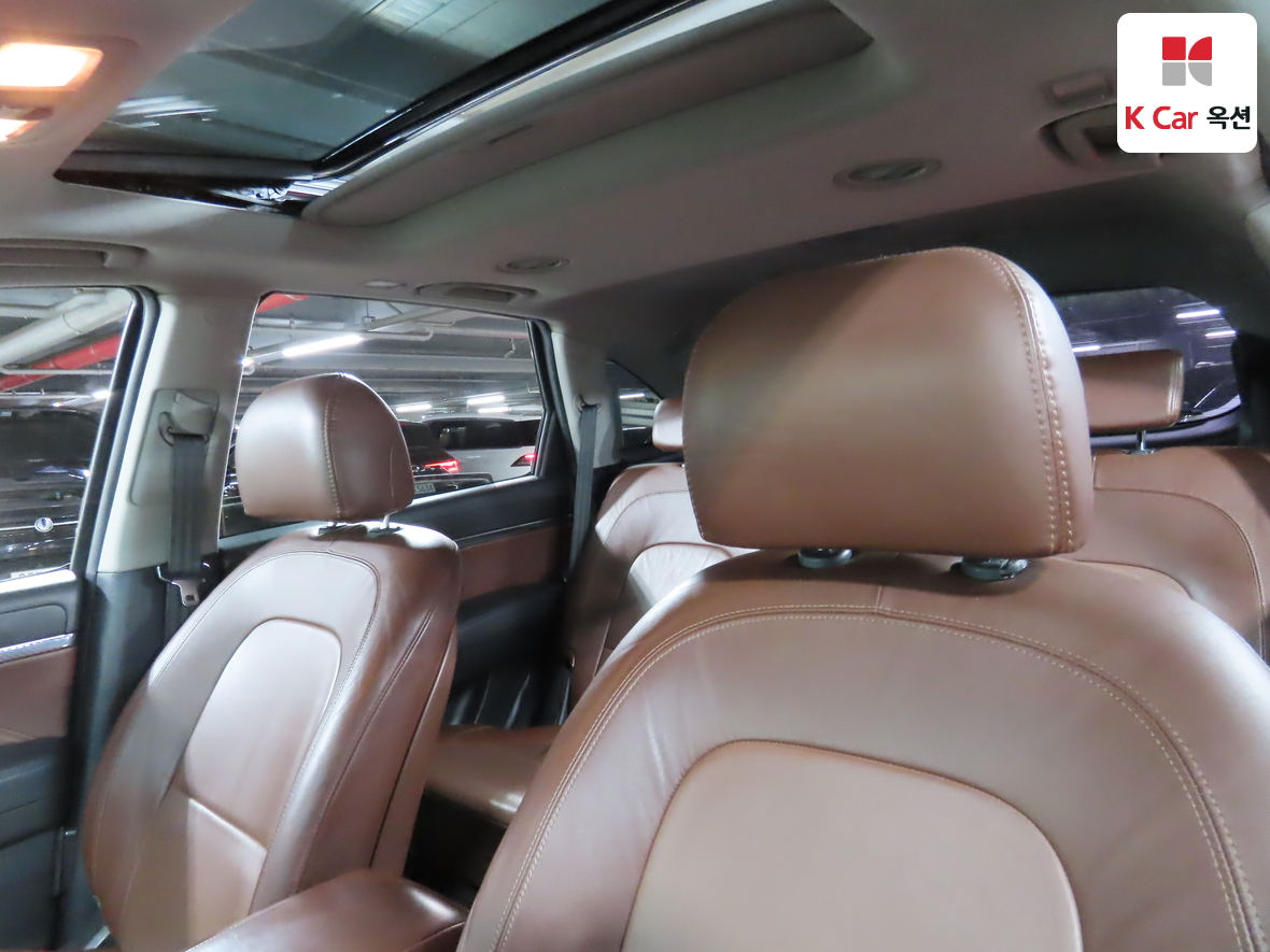 Hyundai Veracruz 2011 - Image 19