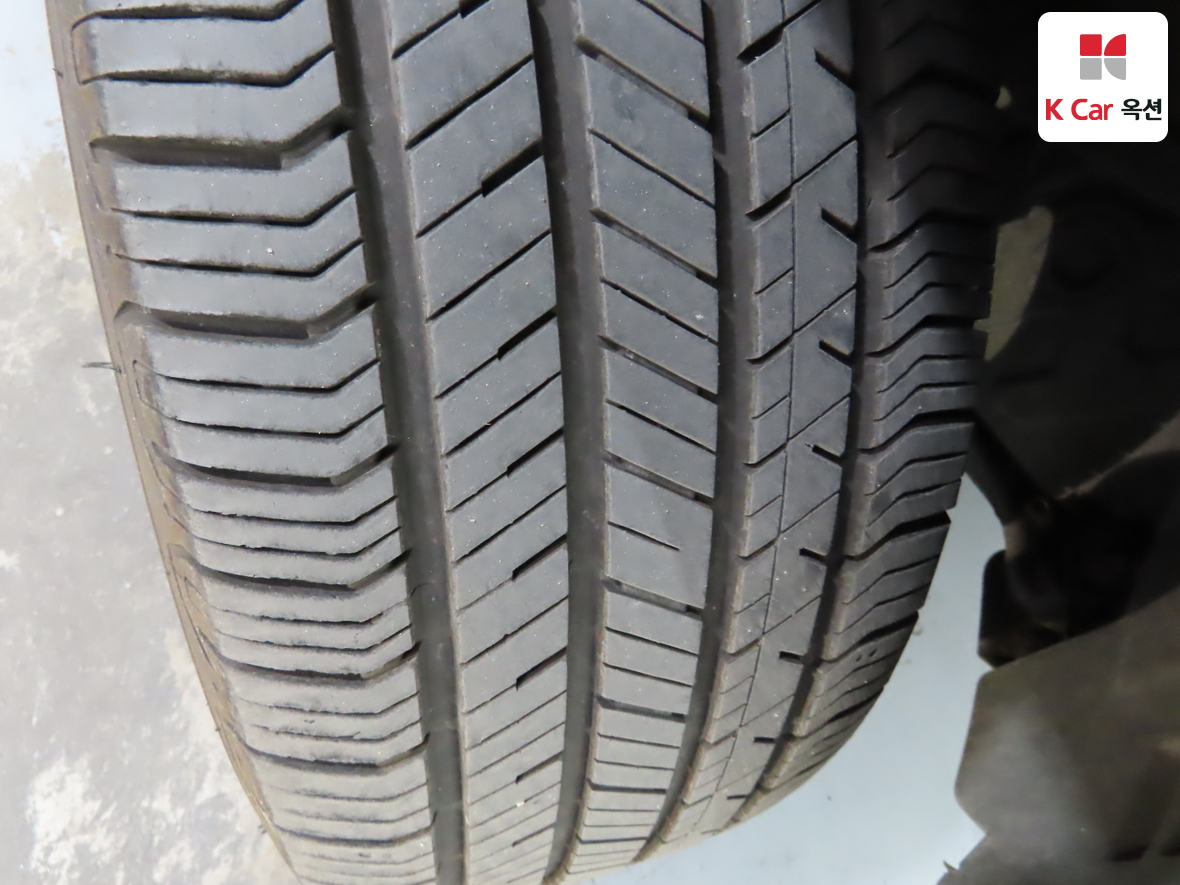 Hyundai Veracruz 2011 - Image 36