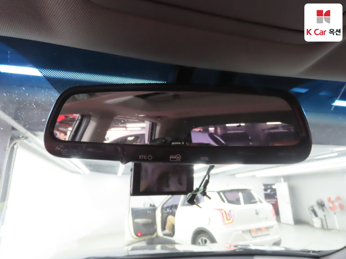 Hyundai Veracruz 2011 - Image 13