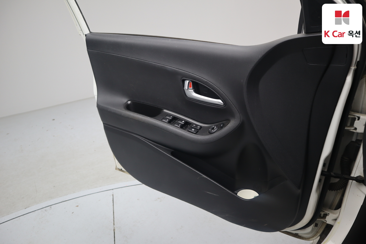 Kia Morning 2015 - Image 8