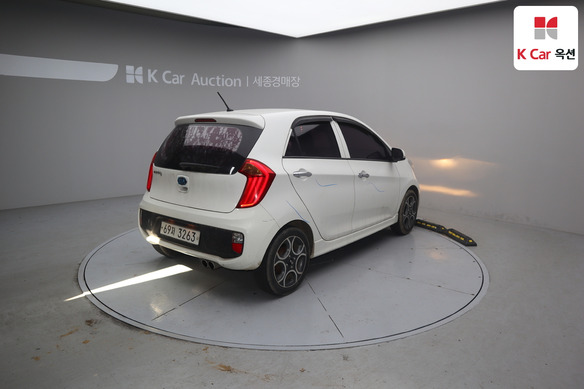 Kia Morning 2015 - Image 2