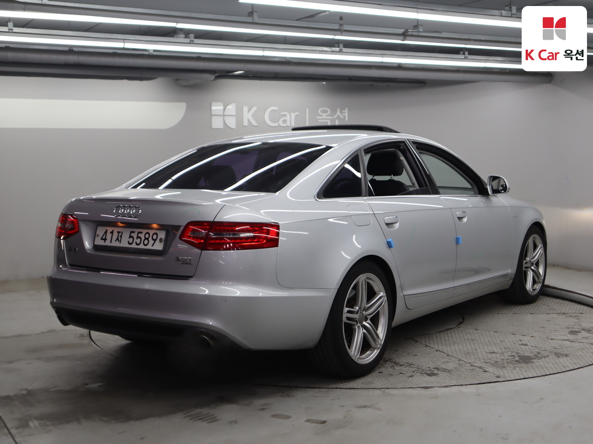 Audi A6 2011 - Image 2
