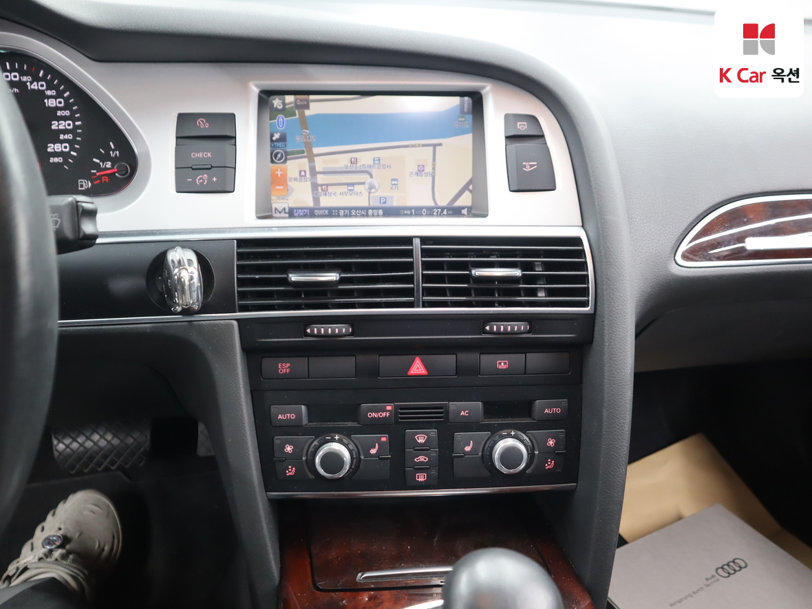 Audi A6 2011 - Image 6