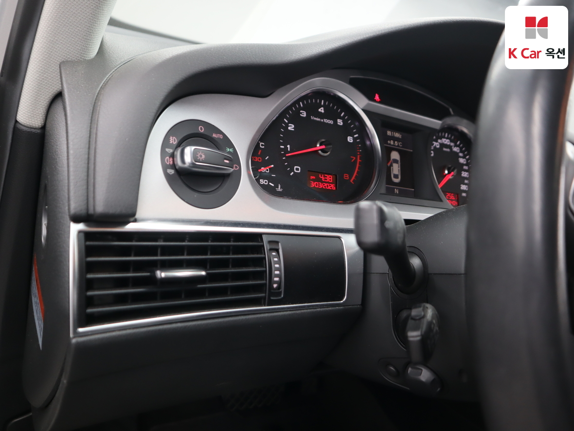 Audi A6 2011 - Image 9