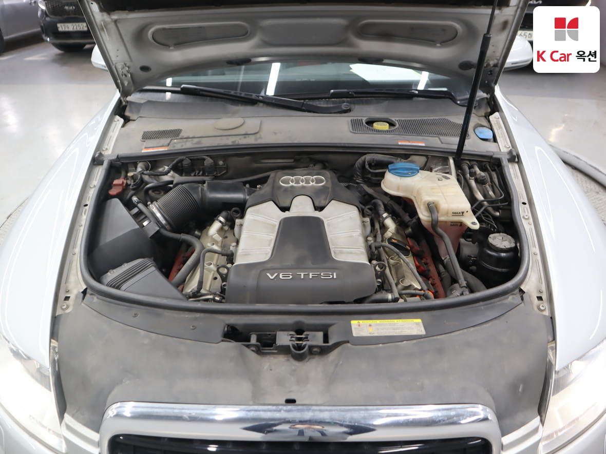 Audi A6 2011 - Image 36