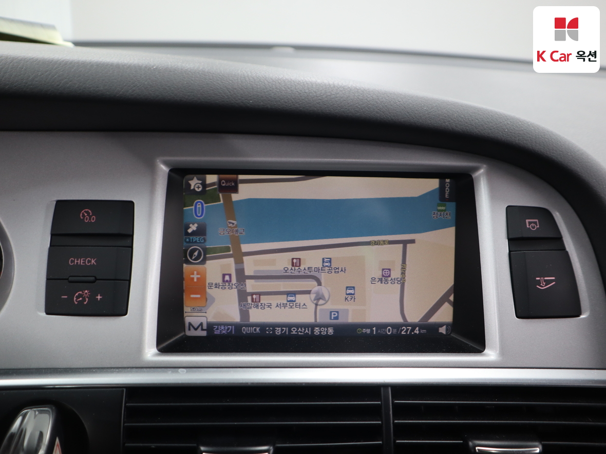 Audi A6 2011 - Image 15