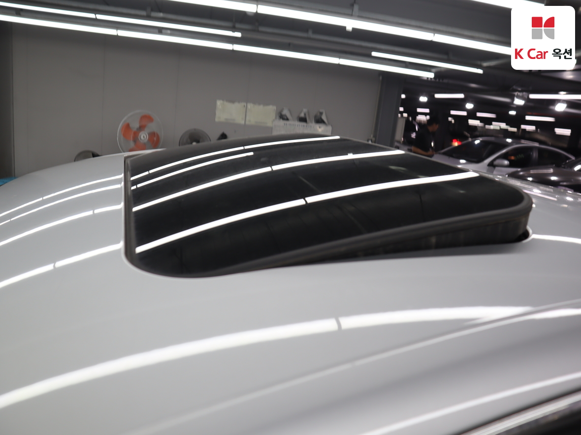 Audi A6 2011 - Image 23