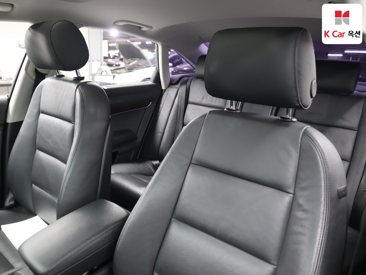 Audi A6 2011 - Image 20