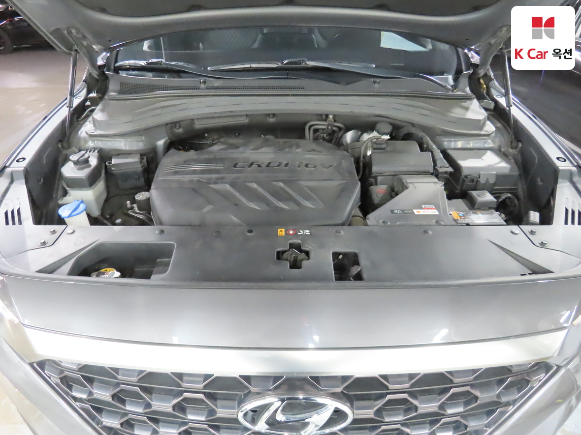 Hyundai Santa Fe 2019 - Image 33