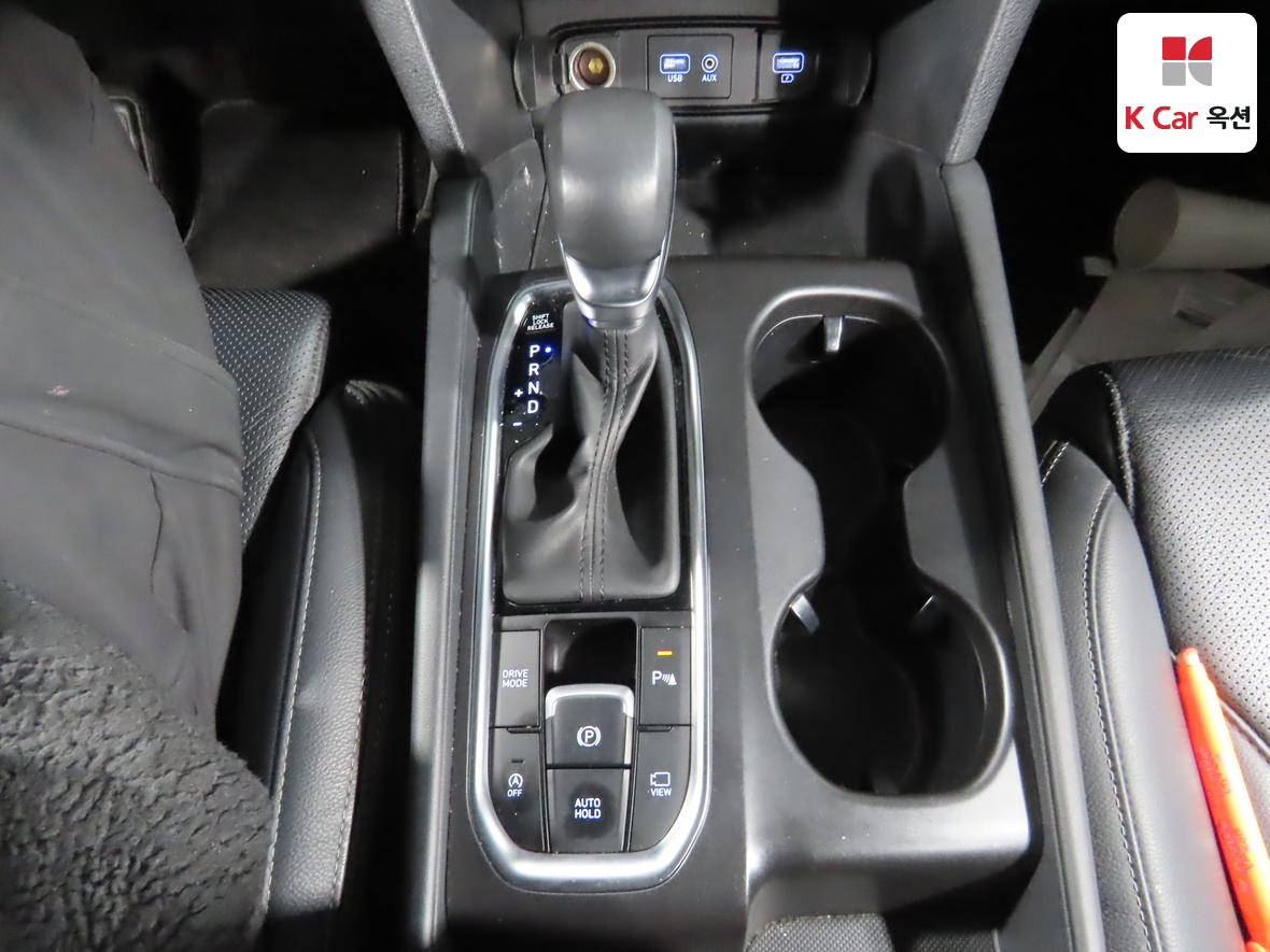 Hyundai Santa Fe 2019 - Image 16