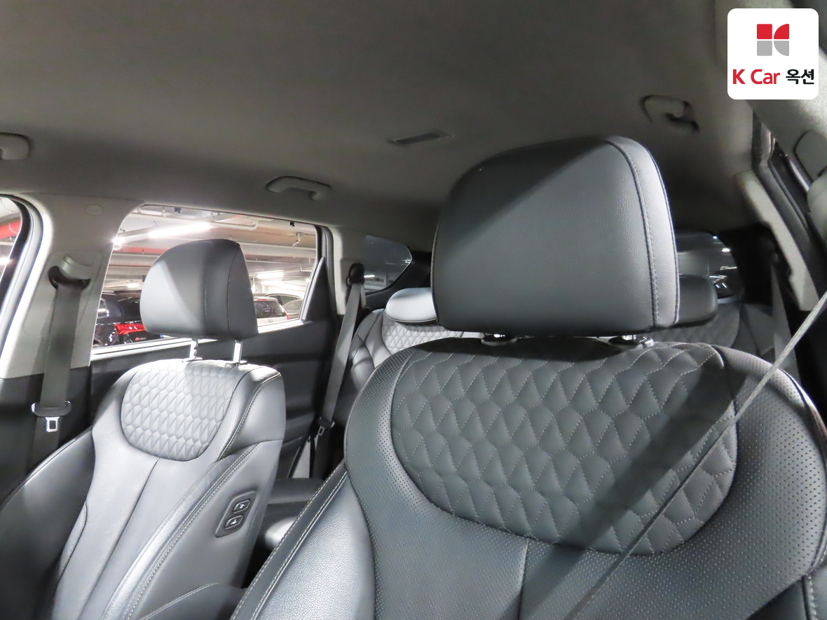 Hyundai Santa Fe 2019 - Image 19