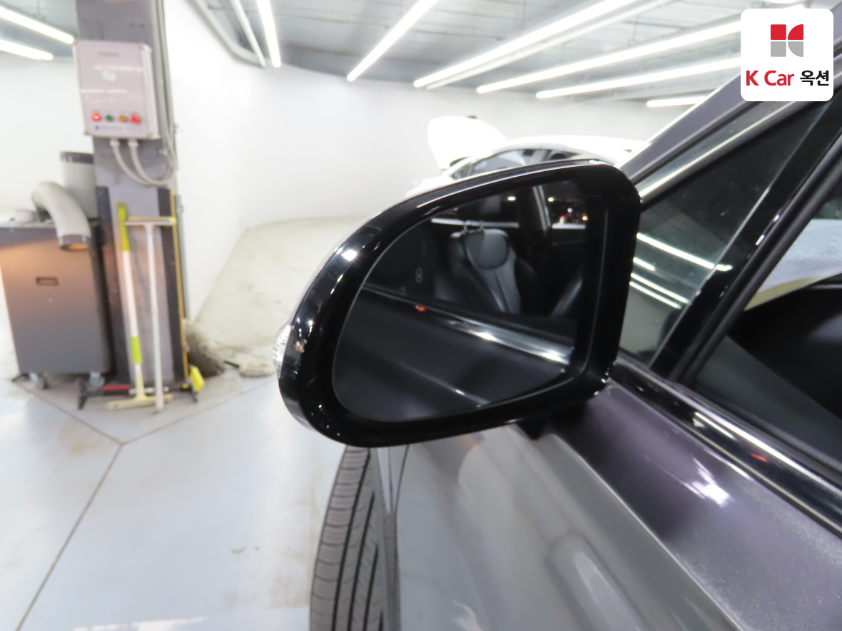 Hyundai Santa Fe 2019 - Image 21