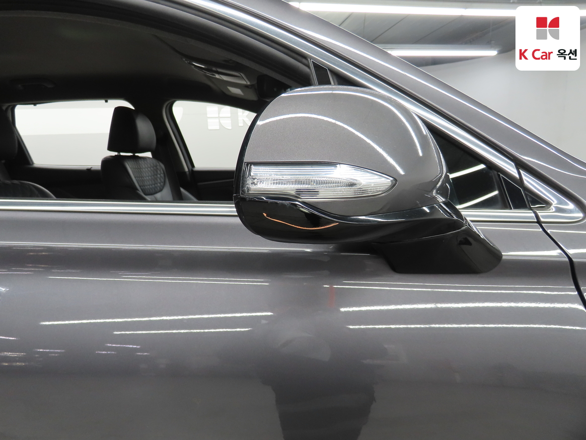 Hyundai Santa Fe 2019 - Image 41