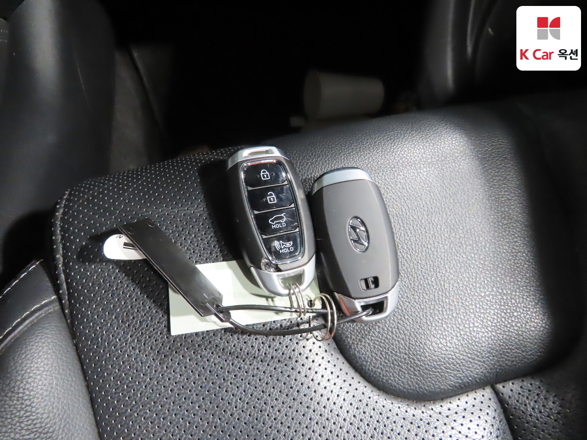 Hyundai Santa Fe 2019 - Image 17