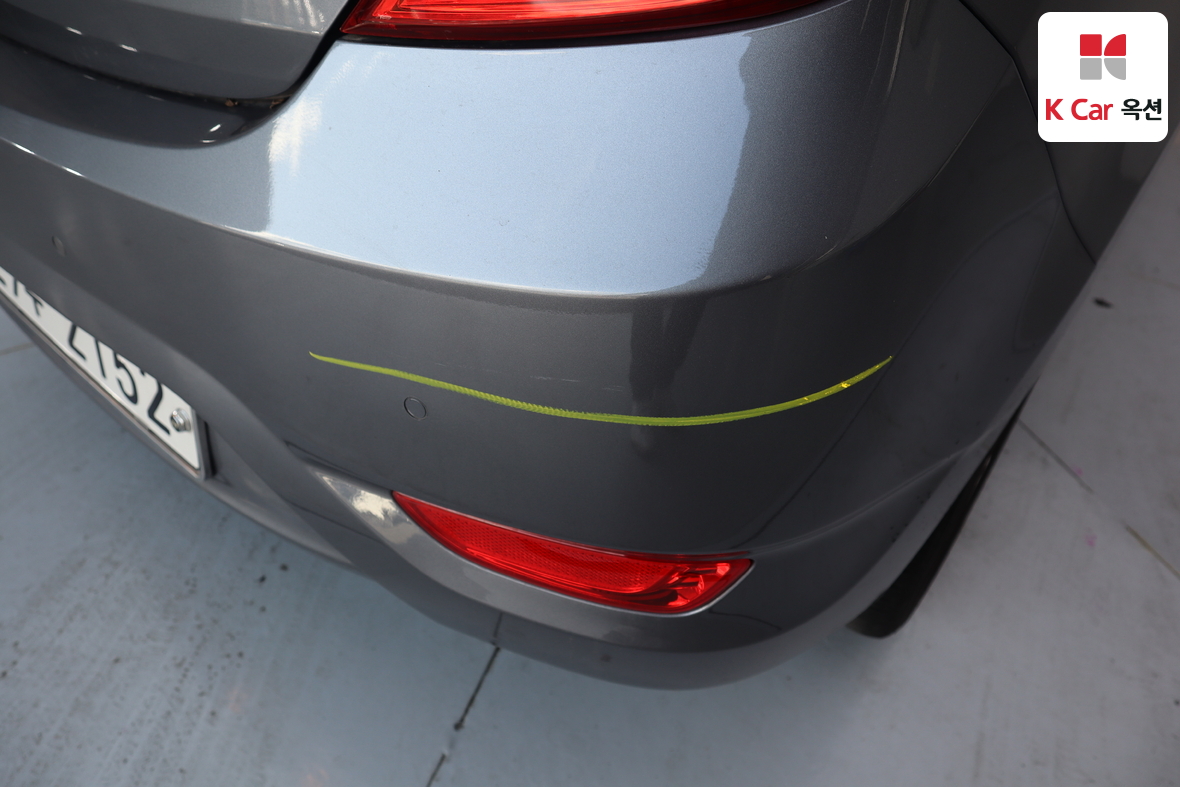 هيونداي أكسنت 2014 - صورة 37