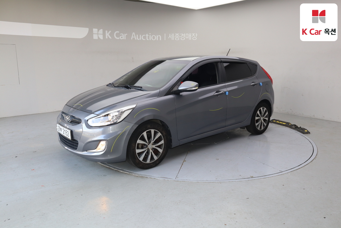 هيونداي أكسنت 2014 - صورة 1