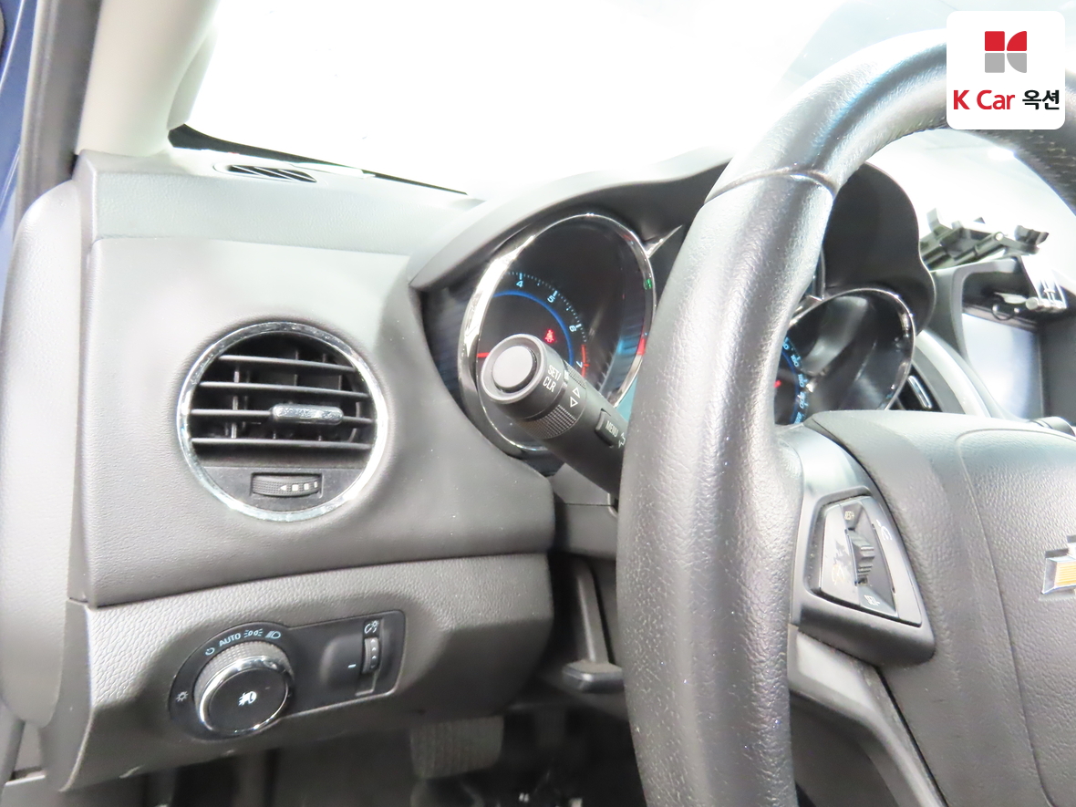 جنرال موتورز كوريا كروز 2014 - صورة 9