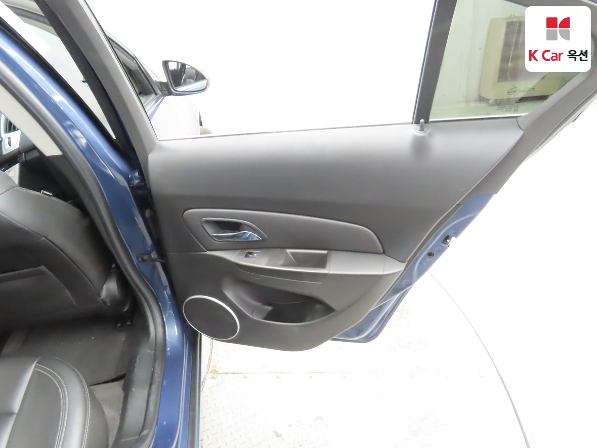 جنرال موتورز كوريا كروز 2014 - صورة 27