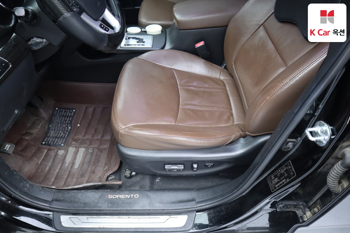 Kia Sorento 2011 - Image 19