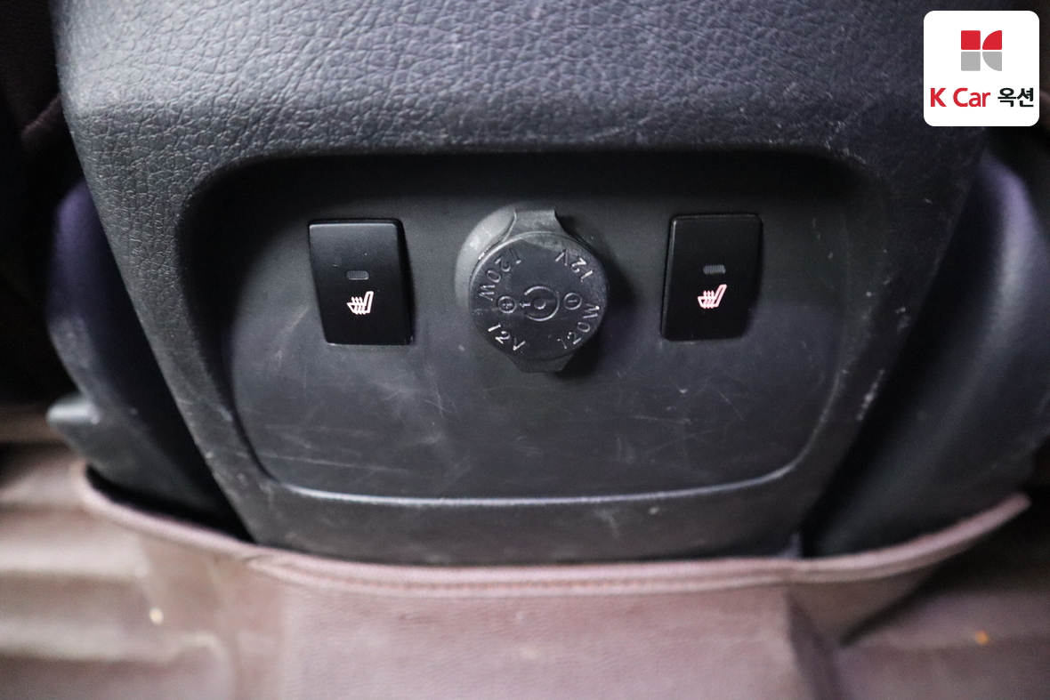 Kia Sorento 2011 - Image 25