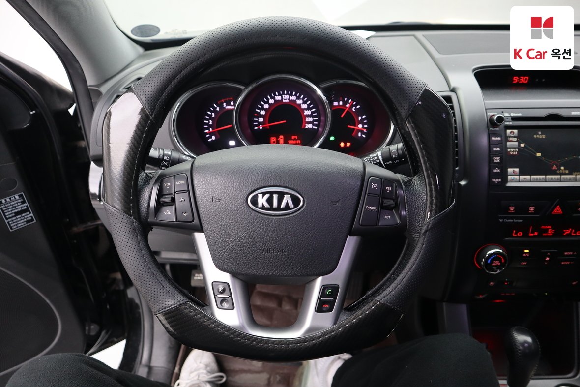Kia Sorento 2011 - Image 10