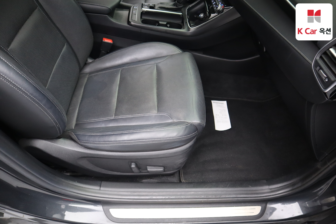 هيونداي أزيرا 2018 - صورة 29