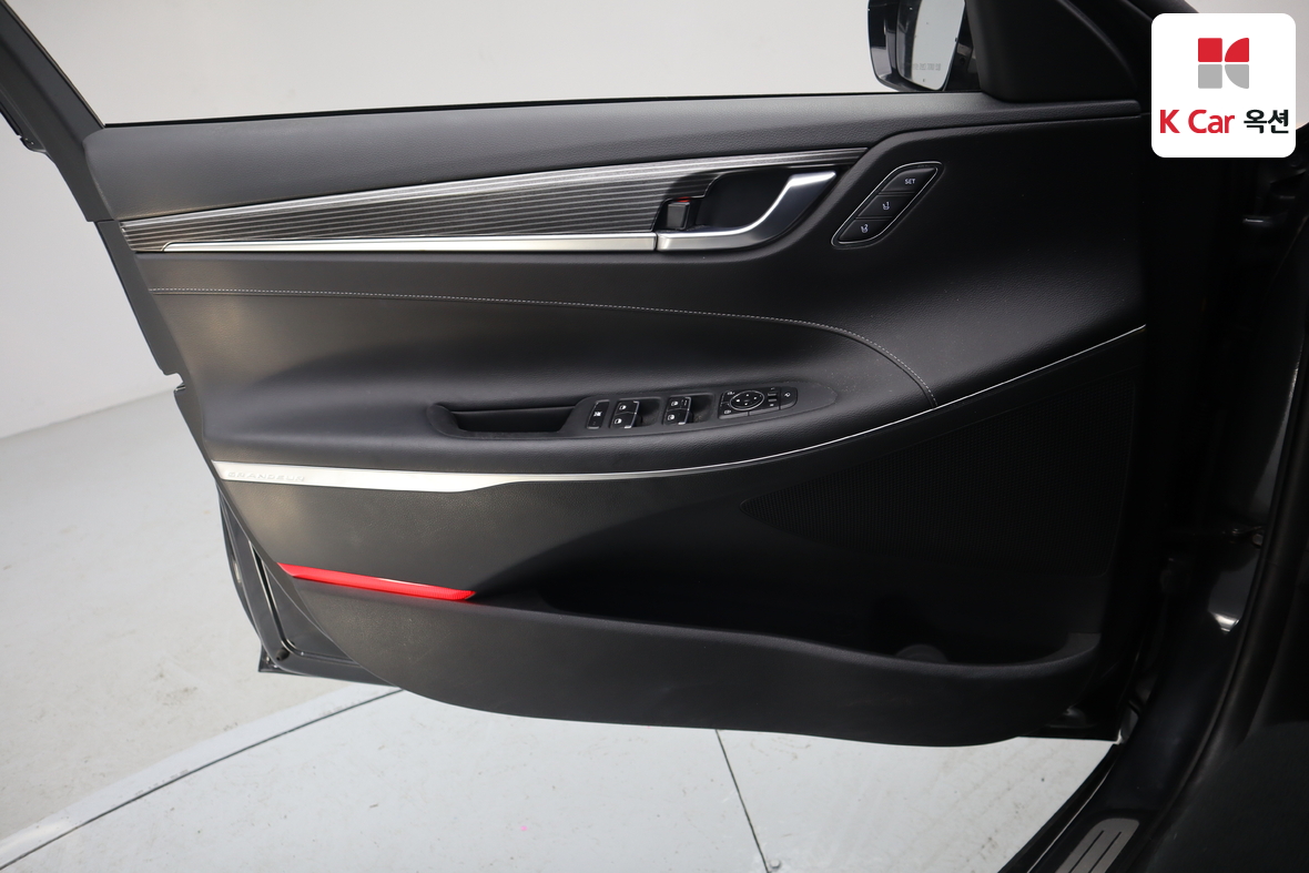 هيونداي أزيرا 2018 - صورة 8