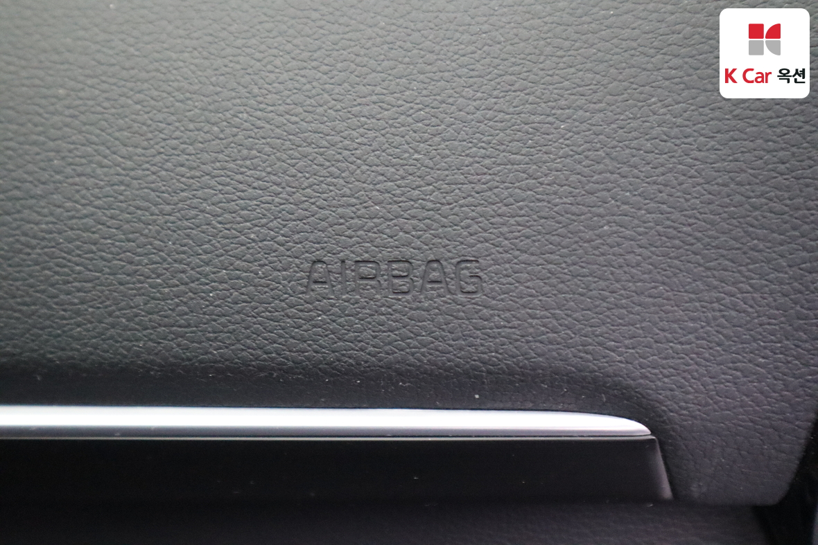 هيونداي أزيرا 2018 - صورة 30