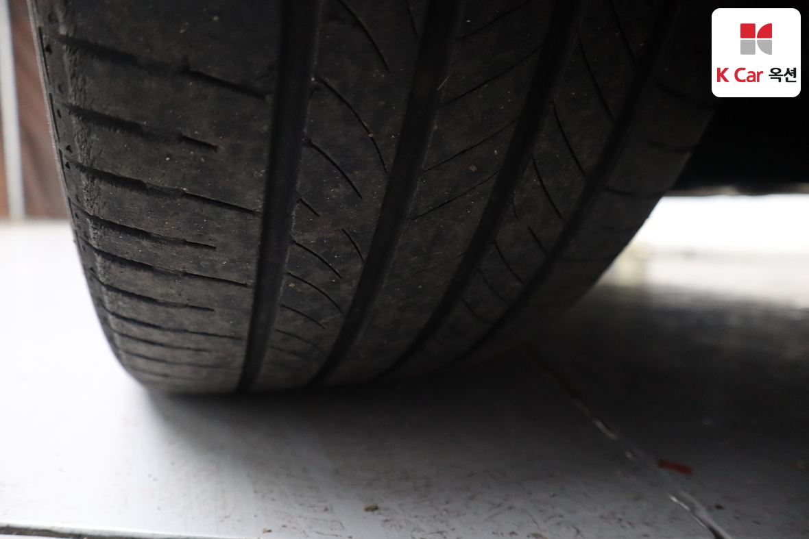 هيونداي أزيرا 2018 - صورة 32