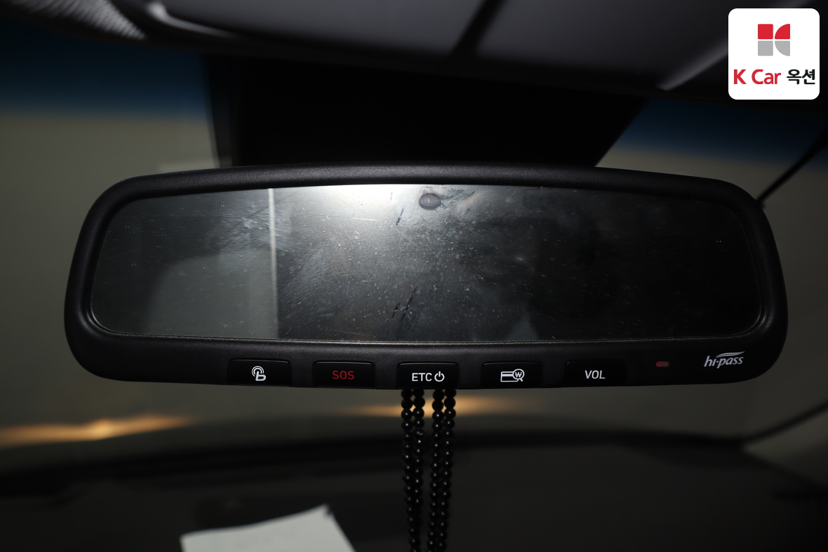 هيونداي أزيرا 2018 - صورة 12