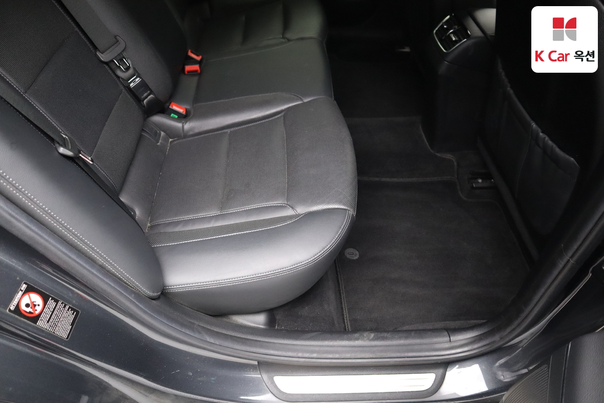 هيونداي أزيرا 2018 - صورة 27