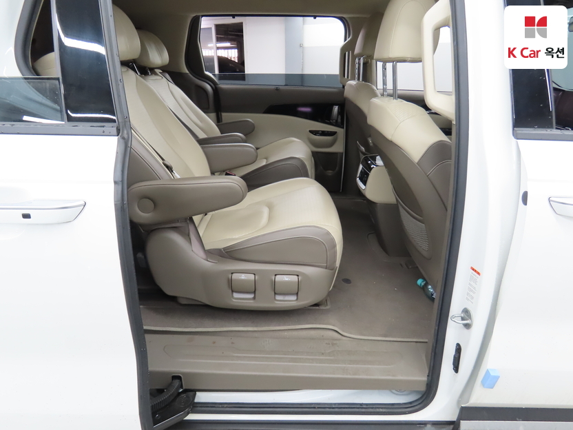 كيا - كارنفال - Image 27