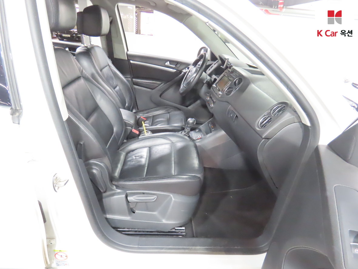 Volkswagen Tiguan 2013 - Image 33